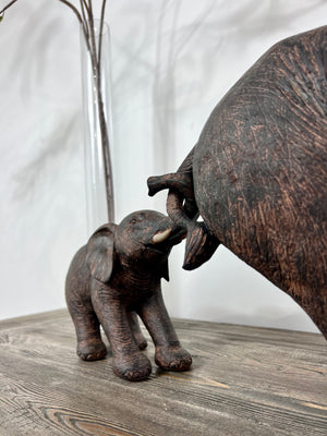 Nelly Elephants Sculpture