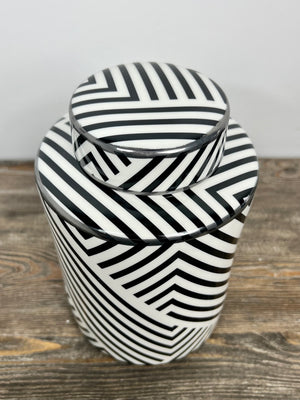 Chisa Jar - 2 Sizes